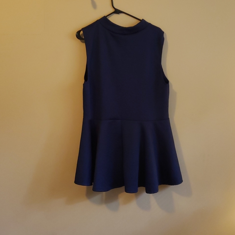 Blouse - Picture 2 of 4